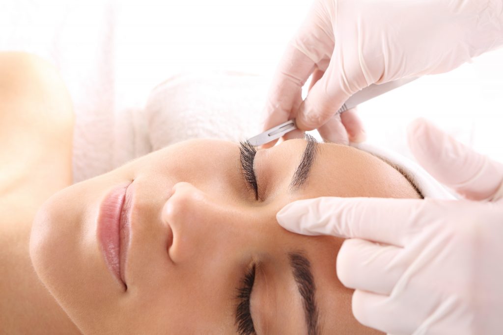 Dermaplaning